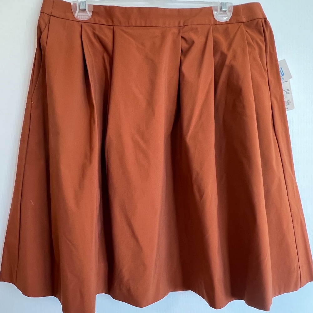 Uniqlo skirts